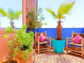 Superbe Apt avec Terrasse Panoramique, à 2 pas des Jardins Majorelle et du Musée Yves St Laurent